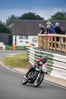 Vintage-motorcycle-club;eventdigitalimages;mallory-park;mallory-park-trackday-photographs;no-limits-trackdays;peter-wileman-photography;trackday-digital-images;trackday-photos;vmcc-festival-1000-bikes-photographs